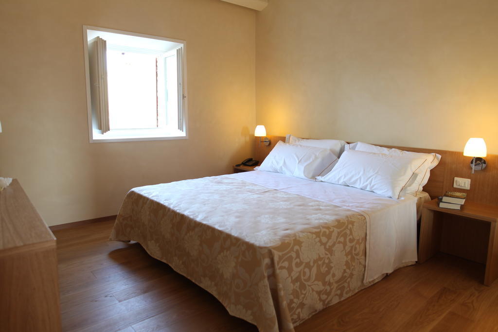 Relais Del Borgo Hotel&Spa 4 Stelle Staffolo Quarto foto