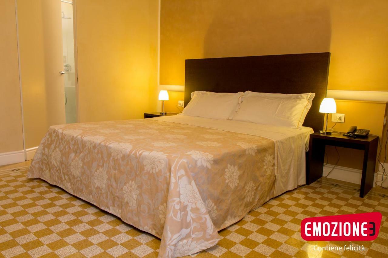 Relais Del Borgo Hotel&Spa 4 Stelle Staffolo Exterior foto